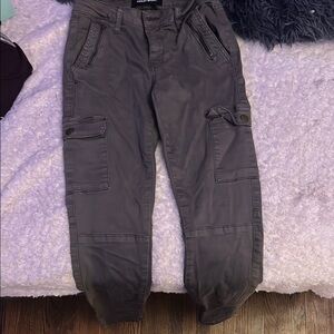Women’s army green skinny Cargo Pants